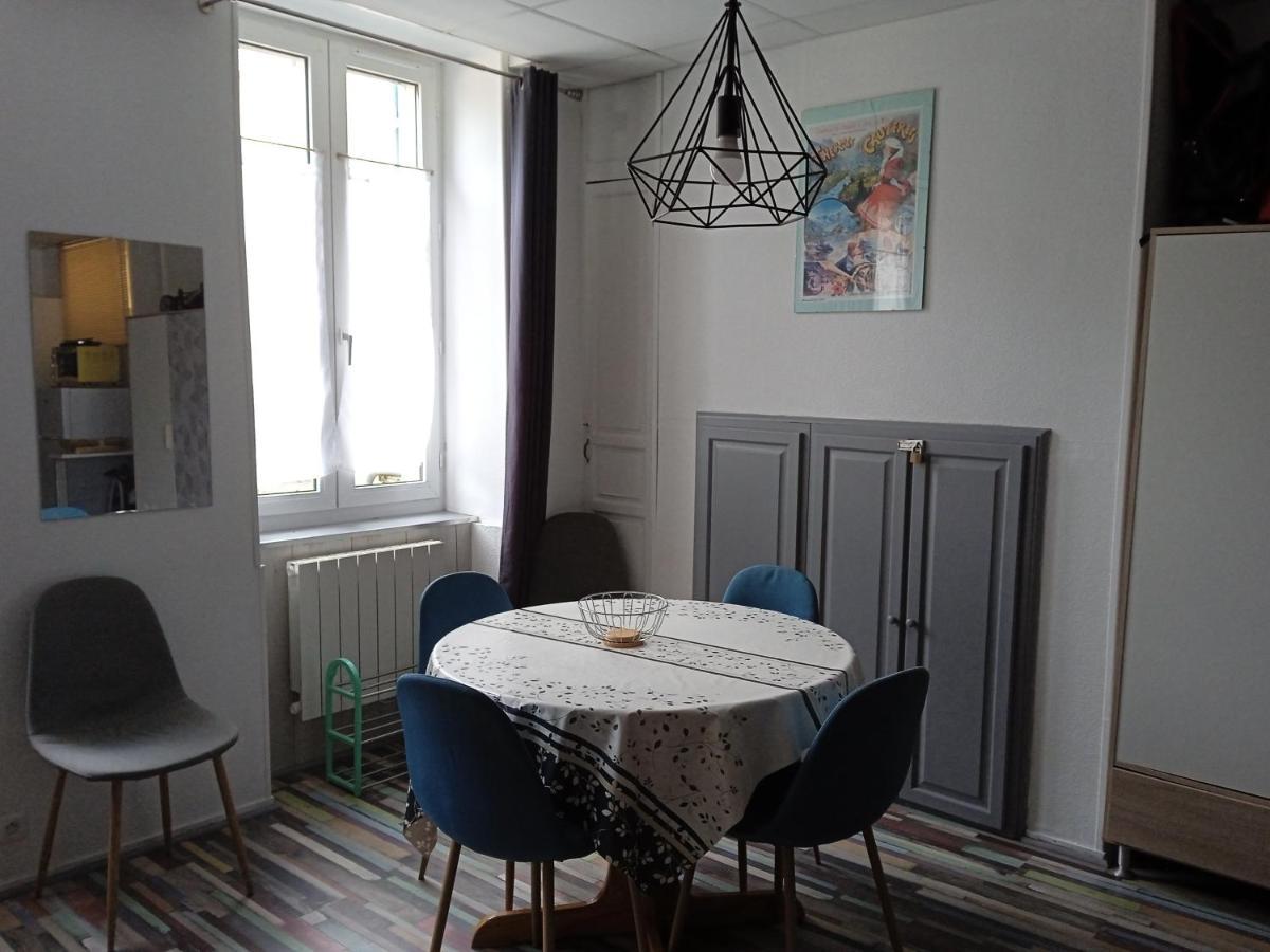 Appartement Familial - 2 Chambres โกเตอเรต์ ภายนอก รูปภาพ