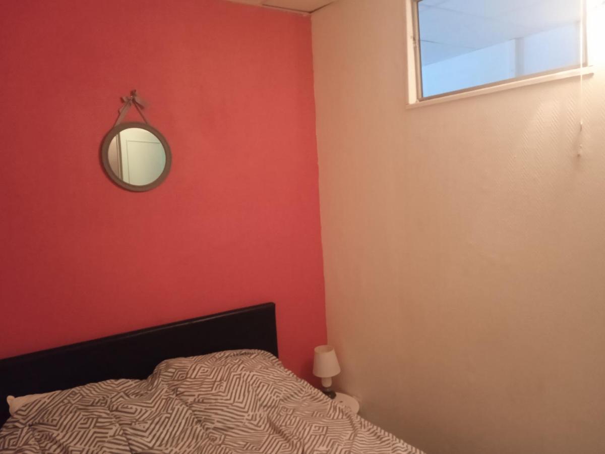 Appartement Familial - 2 Chambres โกเตอเรต์ ภายนอก รูปภาพ